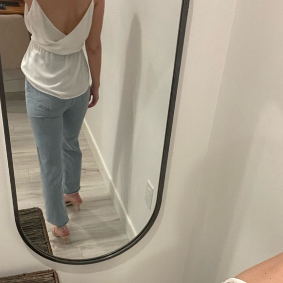 Babaton Tank Blouse - Picture 6 of 9